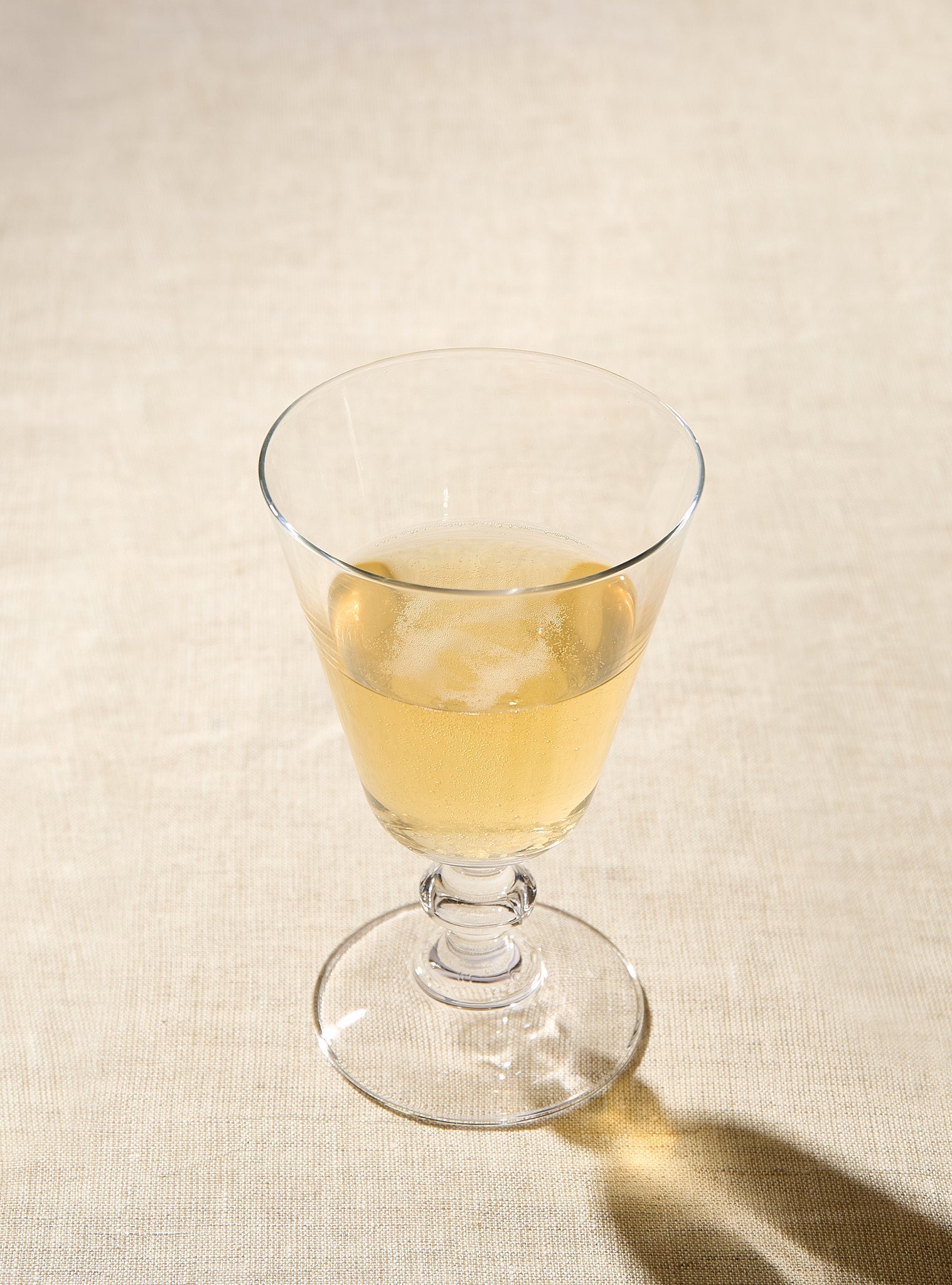 Kally x SingleThread: Pear Verbena | non-alcoholic wine alternative